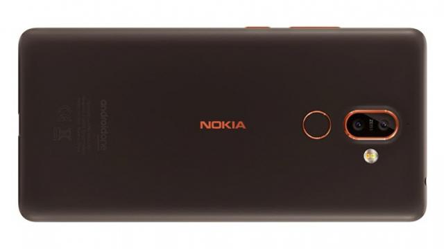 <b>Nokia 7 Plus ni se dezvăluie într-o randare oficială! Rulează Android One și aduce ecran 18:9</b>Odată cu randarea oferită de către Evan Blass pentru Nokia 1 vine și o imagine pentru Nokia 7 Plus, un terminal ce va reprezenta un upgrade semnificativ adus variantei standard în materie de look, ba chiar și dotări. Descoperim pe seama acestui