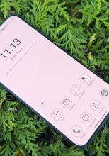 TCL P80 Ultra: Display-ul magic care transformă telefonul într-un e-book reader, panou NXTPaper super prietenos cu privirea