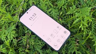 TCL P80 Ultra: Display-ul magic care transformă telefonul într-un e-book reader, panou NXTPaper super prietenos cu privirea