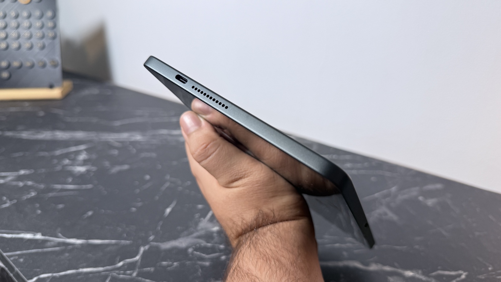 REDMAGIC Astra 2: Bateria de 8300 mAh se descarcă mai rapid decât speram, dar recuperează la încărcare