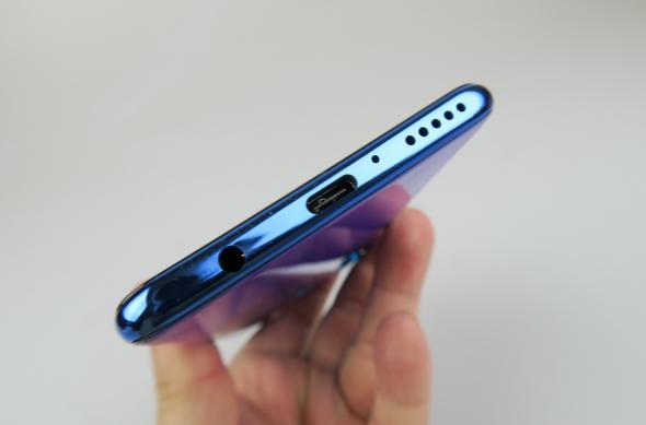 Huawei P30 Lite - Galerie foto Mobilissimo.ro: Huawei-P30-Lite_049.JPG