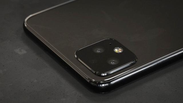 <b>Google va oferi mai mult RAM pe telefoanele Pixel 4 și Pixel 4 XL, mutare făcută cu scopul de a spori vânzările</b>Cu toate că performanța smartphone-urilor Pixel a fost mereu una de top, clienții au avut și unele critici de făcut la adresa Google - în special la capitolul memorie RAM. Știm cu toții faptul că o cantitate enormă de RAM are mai mult 