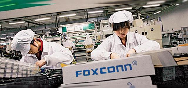 <b>Foxcon va construi 12 fabrici în India, creând 1 milion de locuri de munca</b>Foxconn are planuri mari pentru India, unde va construi 12 fabrici p&acirc;nă &icirc;n anul 2020, oferind astfel loc de muncă pentru 1 milion de angajaţi. Informaţia apare &icirc;n Financial Times, deci tindem să &icirc;i dăm crezare şi sună...