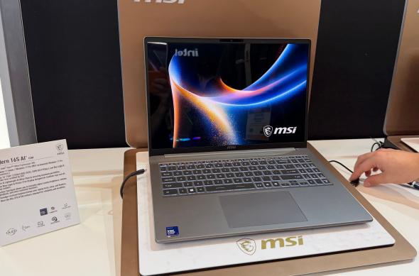 MSI Modern 16s - Fotografii CES 2026: MSI-Modern-16s_ (12).jpg