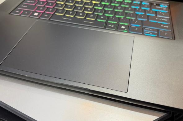 MSI Stealth 16 AI+ - Fotografii CES 2026: MSI-Stealth-16_ (10).jpg