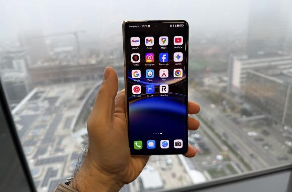 Huawei Mate X7 - Fotografii hands-on Mobilissimo.ro: Photo 15.12.2025, 11 15 20.jpg