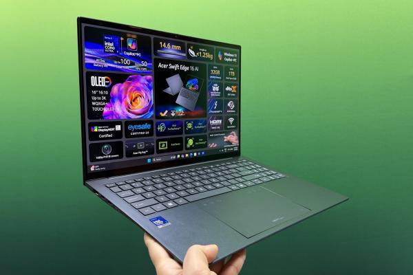 Acer Swift Edge 16 AI - Fotografii CES 2026
