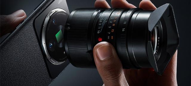 Încă un trend pe care nu îl înţeleg: obiectivele pentru telefoane; Şi Honor adoptă un astfel de accesoriu