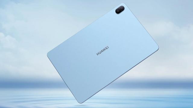 <b>Huawei a devenit al patrulea cel mai mare producător de tablete din lume, depăşind Lenovo; Top 5 producători tablete în T3 2024 dezvăluit</b>Începuturile de lună înseamnă şi noi topuri şi clasamente ale marilor producători de dispozitive pe intervalul anterior. Astăzi spre exemplu am pus mâna pe un top 5 al producătorilor de tablete, care ne arată câteva schimbări în top. Informaţiile ne vin