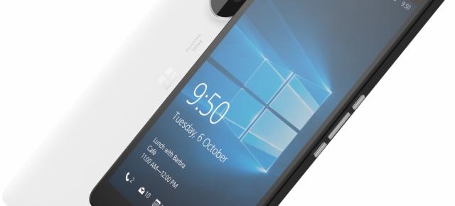 Vodafone România dă startul pre-comenzilor pentru phablet-ul Microsoft Lumia 950 XL