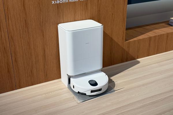 Xiaomi Robot Vacuum 5 şi Robot Vacuum 5 Pro - Fotografii