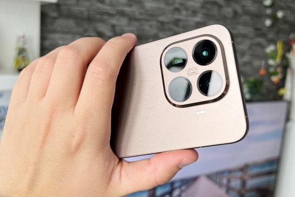 Xiaomi 15T Pro review detaliat în limba română (evaluare Mobilissimo)