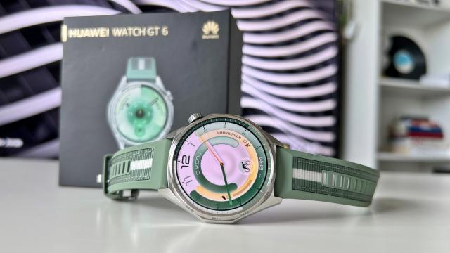 <b>HUAWEI Watch GT 6 46mm Review: Smartwatch-ul fără sacrificii la baterie deși nu este Pro, elegant și cu atenție sporită la starea ta de sănătate</b>Colecția de toamnă HUAWEI implică multe ceasuri interesante, iar după HUAWEI Watch GT 6 Pro pe care l-am testat de curând, acum îi vine rândul lui HUAWEI Watch GT 6 46mm să primească analiza detaliată Mobilissimo - un ceas 