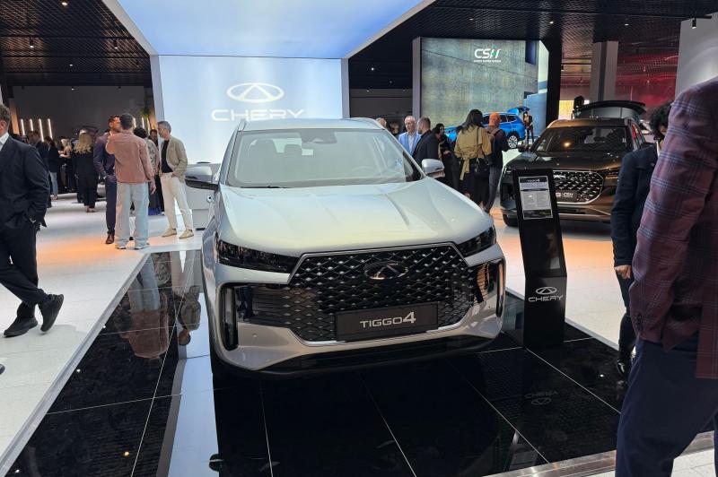 Chery TIGGO 4 - Fotografii: Chery-TIGGO-4 (11).jpg