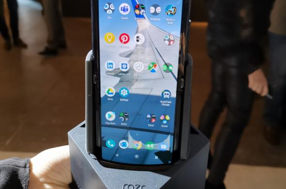 Motorola RAZR 2019, fotografii hands-on: Motorola-RAZR-2019-Hands-On_372.jpg