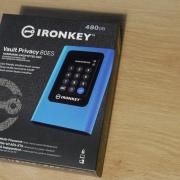 Kingston Ironkey Vault Privacy 80 Review; SSD-ul extern adresat celor care vor să își țină datele în maximă siguranță