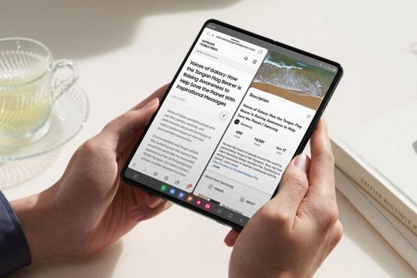 Angajaţii companiilor vor tot mai multe pliabile! Numărul de smartphone-uri pliabile Samsung achiziţionate de către companii s-a dublat