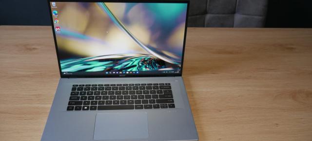 Acer Swift Edge Review - Cel mai ușor laptop de 16 inch din lume!