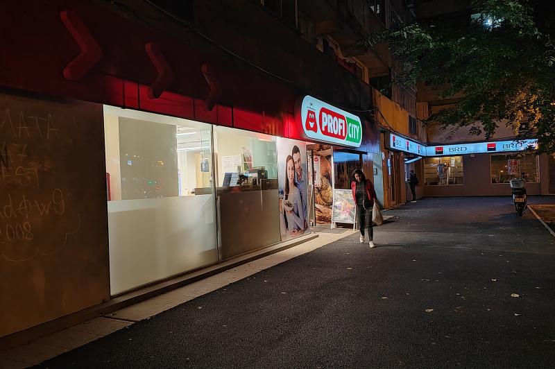 Honor 70 - Mostre foto București (seara): IMG_20220908_210932.jpg