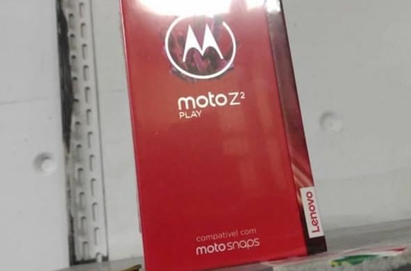 Cutie Motorola Moto Z2 Play: Moto-Z2-Play-Cutie_004.jpg