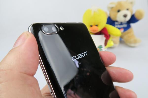 CUBOT Rainbow 2: Cameră duală deloc rea, dar nu cel mai bun Bokeh
