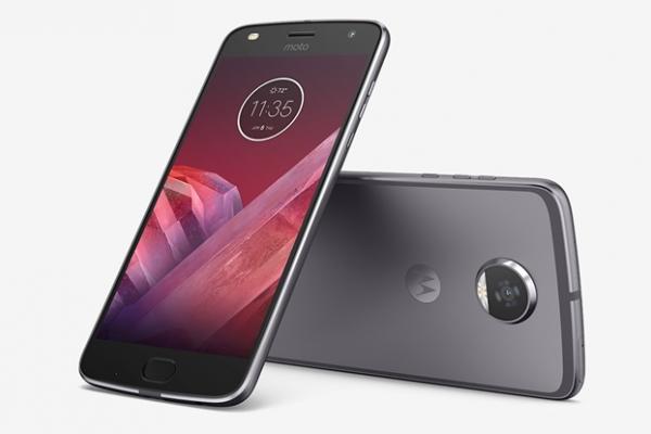 Moto Z2 Play debutează oficial cu baterie de 3000 mAh și procesor Snapdragon 626; sunt anunțate și noi module!