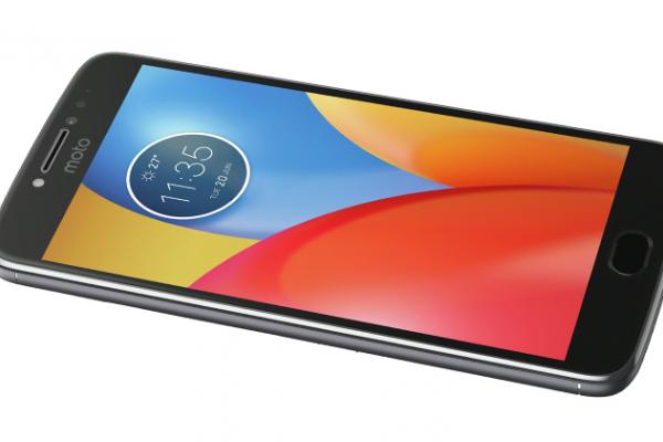 Moto E4 Plus se prezintă într-o imagine detaliată; aflăm că prețul său ar putea fi 205 dolari!