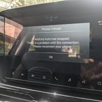 Android Auto dă erori pe telefoanele Pixel și Samsung; Conexiunile nu mai funcționează corect după cea mai recentă actualizare