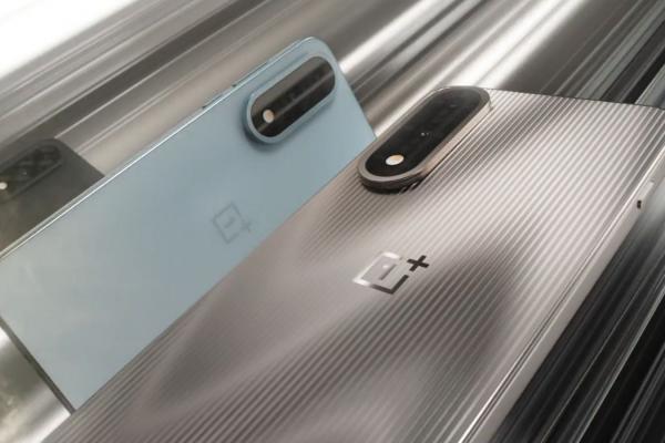 OnePlus Ace 6 Ultra ar putea debuta în aprilie, cu ecran de 165Hz și procesor de top, Dimensity 9500