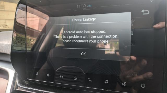 <b>Android Auto dă erori pe telefoanele Pixel și Samsung; Conexiunile nu mai funcționează corect după cea mai recentă actualizare</b>Tot mai mulți utilizatori Android semnalează probleme serioase cu Android Auto, aplicația care conectează telefonul la sistemul infotainment al mașinii. Cele mai afectate dispozitive par să fie telefoanele Google Pixel și Samsung Galaxy, însă raportări