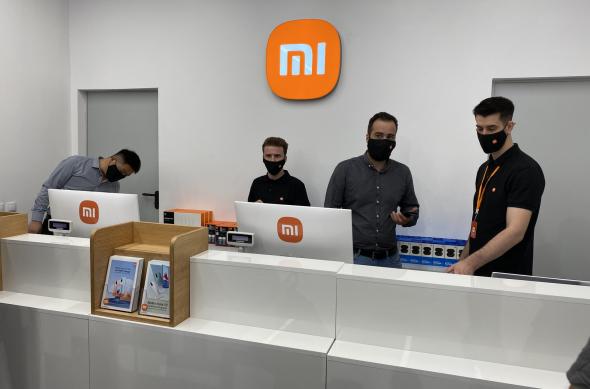 Xiaomi Store Sun Plaza - Fotografii magazin: lansare-xiaomi-mi-store-sun-plaza_098.jpg