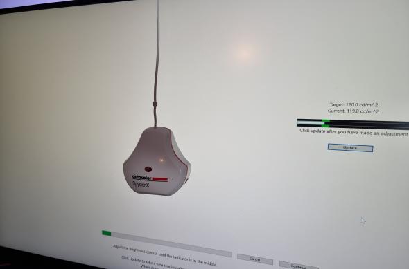 Philips Momentum 278M1 - Spectrul de culori: 20210906_112949.jpg