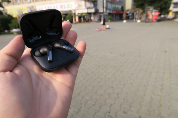 OnePlus Buds Pro - Design