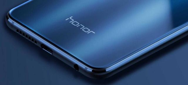 Honor se pregăteşte să creeze propriul sub-brand; Aflăm și detalii despre pliabilul Honor Magic Fold