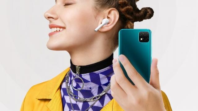 <b>Huawei Nova Y60 debutează oficial: telefon de buget cu cameră triplă, difuzoare panoramice 3D</b>Huawei a anunţat în această săptămână un nou telefon din gama Nova, dar nu este model midrange, ci mai degrabă unul entry level. E vorba despre Huawei Nova Y60, care vine cu ecran generos, de 6.6 inch, dar şi o cameră triplă. Huawei Nova Y60 a debutat