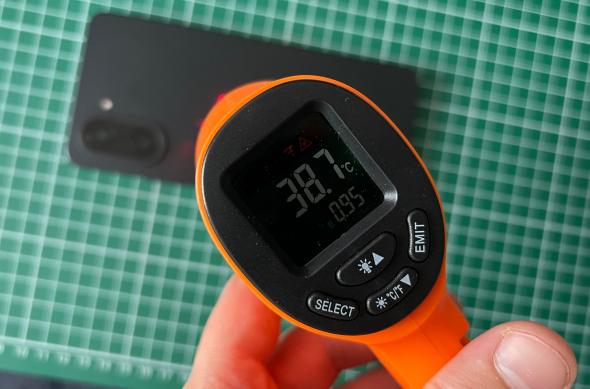 OnePlus Nord CE5 - Test temperatură: Temperatura benchmark (2).jpg