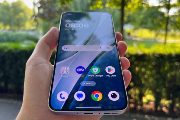 OnePlus Nord 5: OS, UI cu OxygenOS certificat pentru 72 de luni de experiență fluidă + OnePlus AI