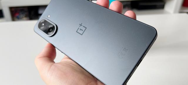 OnePlus Nord CE5: Benchmark-uri cu Dimensity 8350 Apex care culmea, nu e departe de Nord 5 (SD 8s Gen3)