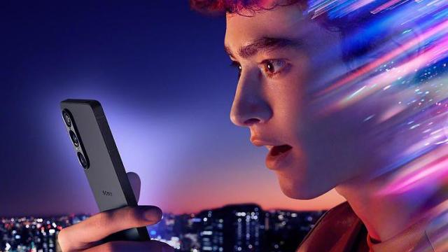 <b>Sony decide să înlocuiască unitățile problematice de Xperia 1 VII; Iată cum poți primi alt telefon</b>La mijloc de primăvară cei de la Sony anunțau lansarea lui Xperia 1 VII, flagship-ul pe 2025 care se confruntă cu probleme în prezent și nu cu vânzările slabe cauzate de prețul mare, ci cu hardware-ul. Telefonul trece printr-o pasă proastă