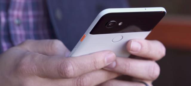 Google Pixel 2 și Pixel 2 XL primesc handson-uri după lansare; iată ce spun publicațiile tech și youtuberii despre noile telefoane