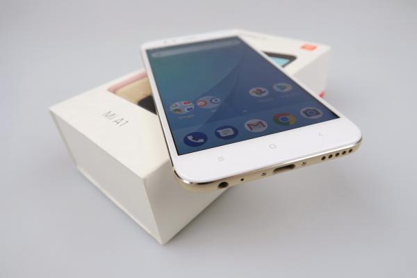 Xiaomi Mi A1 - Unboxing