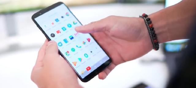 Un alt unboxing pentru OnePlus 5T iese la iveală; de acestă dată în format video