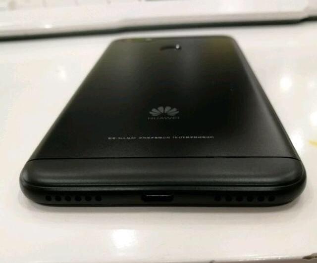 Fotografii leak Huawei Enjoy 7: Huawei-Enjoy-7_005.jpg