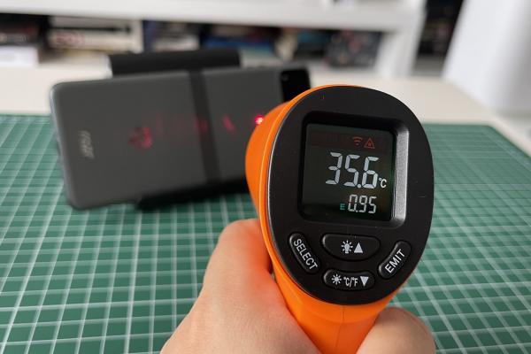 Motorola RAZR 40 - Test temperatura