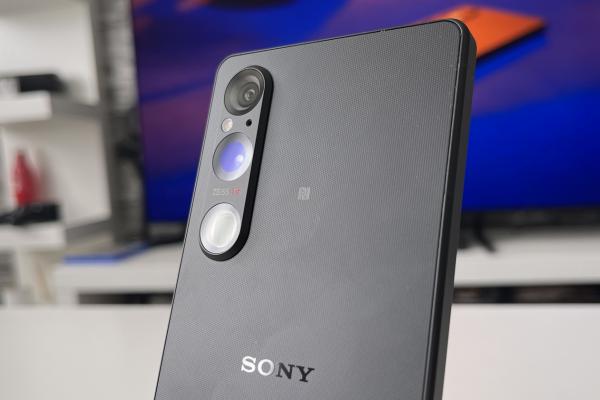 Sony Xperia 1 V review detaliat în limba română (Evaluare Mobilissimo)