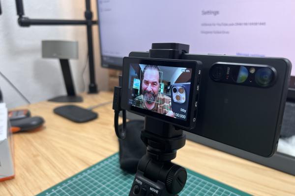 Sony Xperia 1 V - Vlog Monitor + GP-VPT2BT