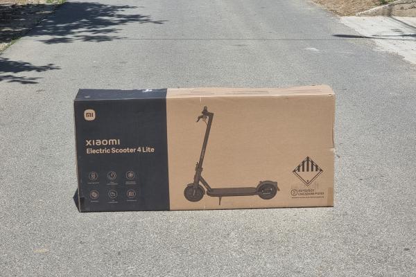 Xiaomi Electric Scooter 4 Lite - Galerie foto (Unboxing, Design)