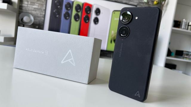 <b>Turul Magazinelor #1300: ASUS ZenFone 10 sub 4000 lei, cel mai ieftin Galaxy A34, boxe portabile sub 200 lei</b>Fericiţi cei plecaţi la munte şi la mare, pentru că la oraş... e jale. Temperaturi uriaşe sau aer condiţionat dat prea tare, ambele motive să te doară capul. Partea bună la vară asta e că oraşul e gol, traficul e mai light şi sunt tot mai multe reduceri