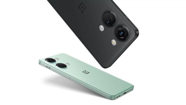 <b>Preț și disponibilitate OnePlus Nord 3 în România</b>Cel mai nou smartphone mid-range ajuns pe cale oficială în România se numește OnePlus Nord 3 și este un telefon cu ceva special la pachet, având o cameră principală pe care o găsim și pe flagship-ul OnePlus 11. Din articolul de față 