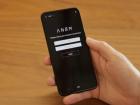 Cineva a cumpărat un Google Pixel 4a cu un backdoor instalat de FBI, software Anom